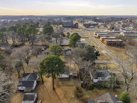 View/Area - 232 Mitchell St, Conway, AR 72034 photo 3 of 7