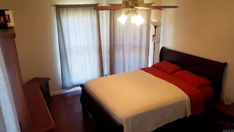 Bedroom - 139 Garden Dr, Mount Ida, AR 71957 photo 7 of 7