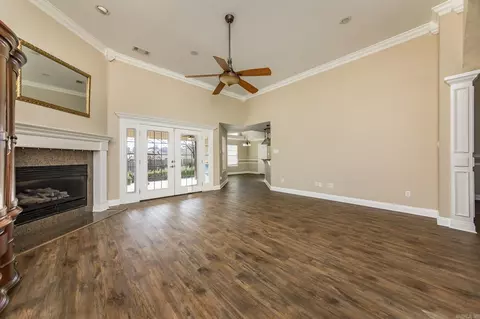 Living - 44 Hickory Bend Dr, Cabot, AR 72023 photo 4 of 8