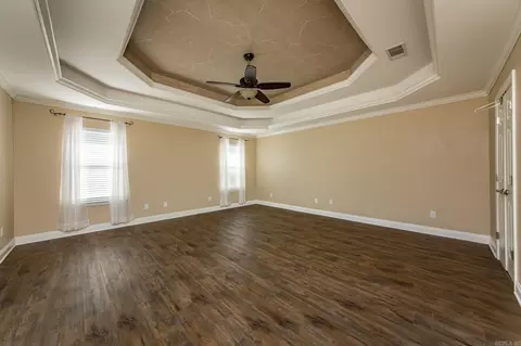 Living - 44 Hickory Bend Dr, Cabot, AR 72023 photo 5 of 8