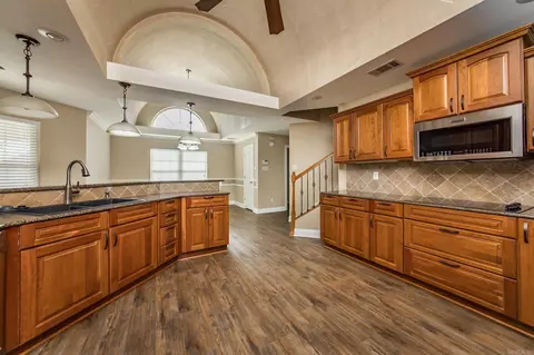Kitchen - 44 Hickory Bend Dr, Cabot, AR 72023 photo 4 of 4