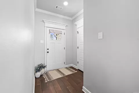 Entry Way - 142 Hayden Dr, Beebe, AR 72012 photo 1 of 6
