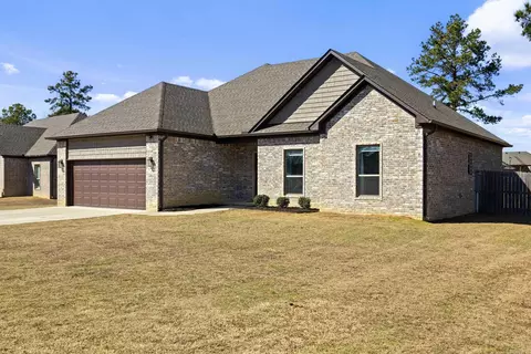 Exterior - 142 Hayden Dr, Beebe, AR 72012 photo 4 of 9
