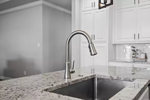 Kitchen - 142 Hayden Dr, Beebe, AR 72012 photo 4 of 5