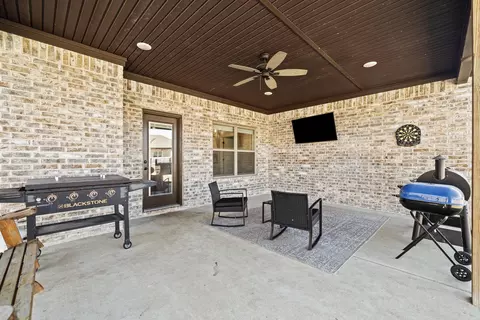 Exterior - 142 Hayden Dr, Beebe, AR 72012 photo 7 of 9