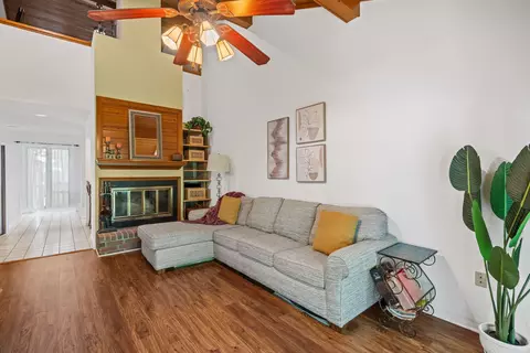 Living - 90 Silverpoint Unit 4 Dr, Mount Ida, AR 71957 photo 2 of 3