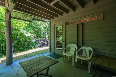 Exterior - 90 Silverpoint Unit 4 Dr, Mount Ida, AR 71957 photo 6 of 11