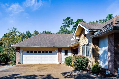 13 Sosegado Pl, Hot Springs Village, AR 71909