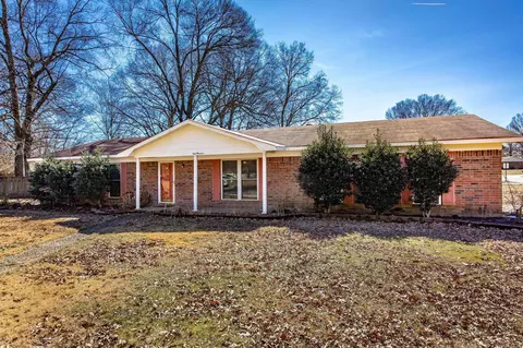 100 Oxford Cv, Jacksonville, AR 72076