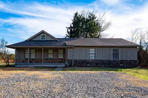 132 Daugherty Hill Rd, Conway, AR 72032
