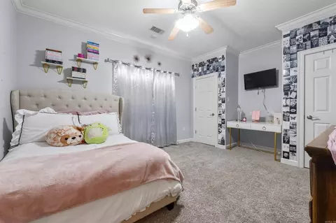 Bedroom - 2575 Forest View Dr, Conway, AR 72034 photo 5 of 13