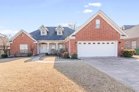 Exterior - 2575 Forest View Dr, Conway, AR 72034 photo 1 of 5