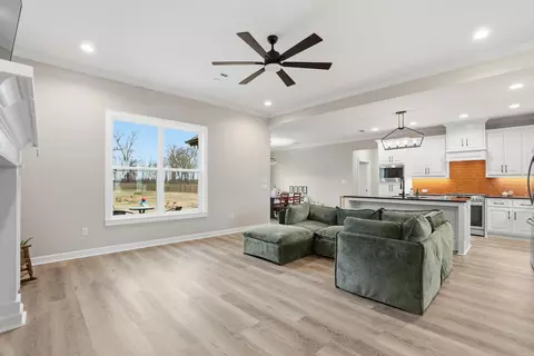 Living - 13423 Smarty Jones Dr, Scott, AR 72142 photo 2 of 2