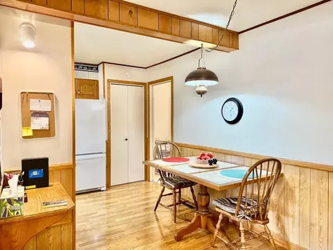 Dining - 203 Pine Bluff St, Malvern, AR 72104 photo 5 of 5