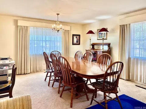 Dining - 203 Pine Bluff St, Malvern, AR 72104 photo 2 of 5
