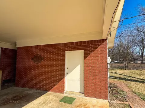 Other - 203 Pine Bluff St, Malvern, AR 72104 photo 4 of 7