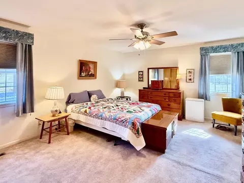Bedroom - 203 Pine Bluff St, Malvern, AR 72104 photo 2 of 3