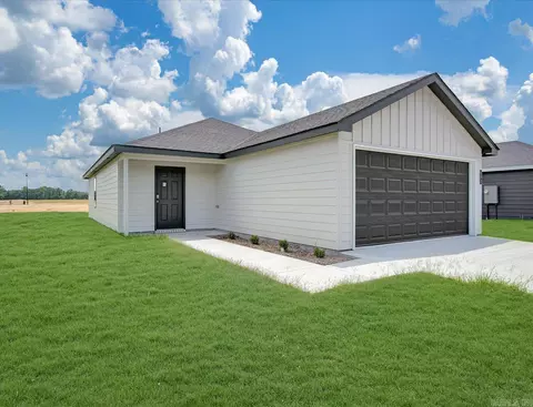 Exterior - 351 Moonlight Graham Blvd, Ward, AR 72176 photo 2 of 3