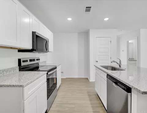 Kitchen - 381 Moonlight Graham Blvd, Ward, AR 72176 photo 2 of 3
