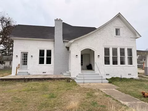 404 Turner St, Warren, AR 71671