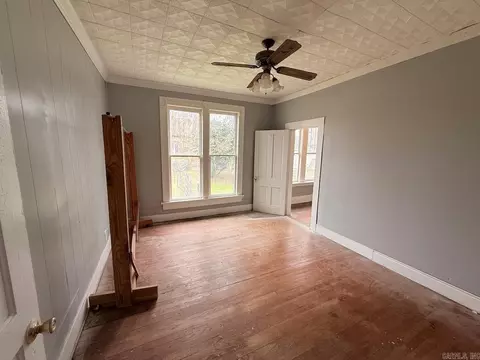Bedroom - 404 Turner St, Warren, AR 71671 photo 2 of 2
