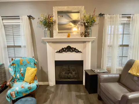 205 Merril Dr, Benton, AR 72015 photo 5