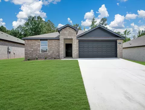 56 Wolfsbridge Loop, Cabot, AR 72023