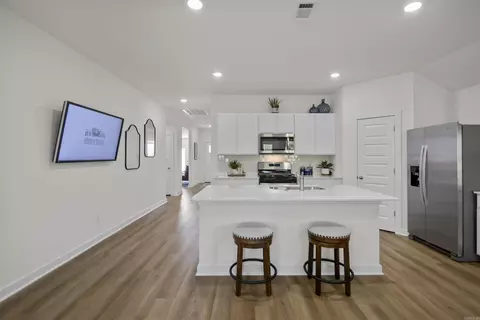 Entry Way - 60 Wolfsbridge Loop, Cabot, AR 72023 photo 1 of 4