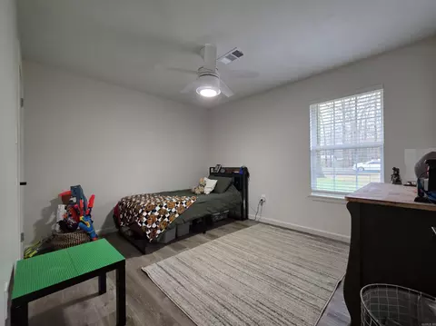 Bedroom - 9 Palmer Dr, Conway, AR 72032 photo 3 of 6