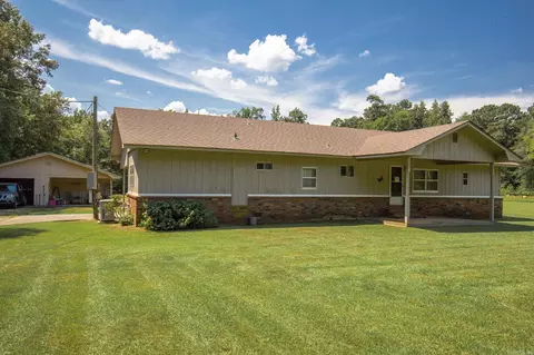 1508 Red Oak Ln, Pine Bluff, AR 71603 photo 1