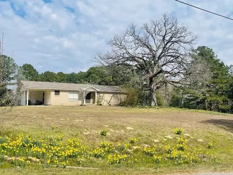 4708 Honeysuckle Rd, Little Rock, AR 72206