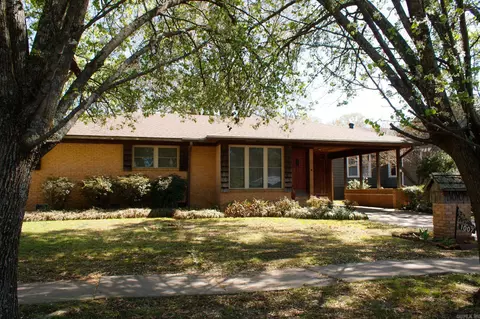 1007 S Main St, Stuttgart, AR 72160