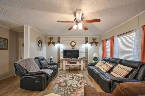 132 E Robinson Rd, De Queen, AR 71832 photo 5