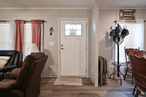 132 E Robinson Rd, De Queen, AR 71832 photo 6
