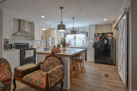 132 E Robinson Rd, De Queen, AR 71832 photo 9