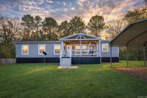132 E Robinson Rd, De Queen, AR 71832 photo 1