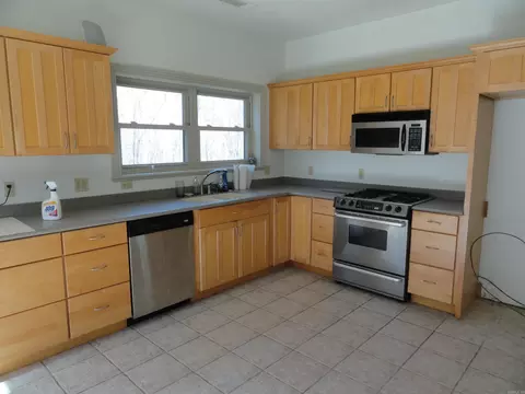 Kitchen - 4473 Rumley Rd, Dennard, AR 72629 photo 3 of 5