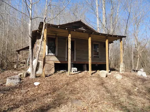 Exterior - 4473 Rumley Rd, Dennard, AR 72629 photo 11 of 12