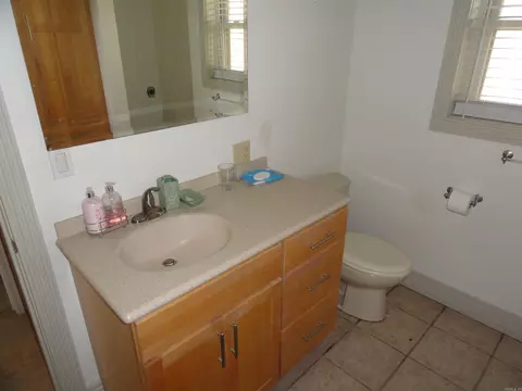 Bath - 4473 Rumley Rd, Dennard, AR 72629 photo 7 of 7