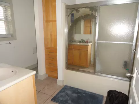Bath - 4473 Rumley Rd, Dennard, AR 72629 photo 6 of 7