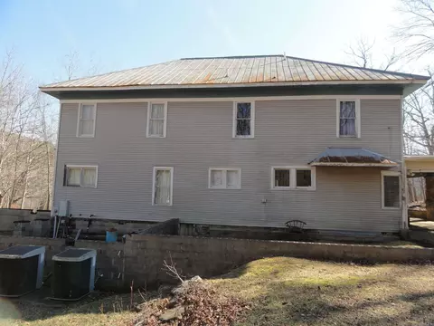 Exterior - 4473 Rumley Rd, Dennard, AR 72629 photo 8 of 12