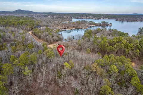 26 Levantino Dr, Hot Springs Village, AR 71909