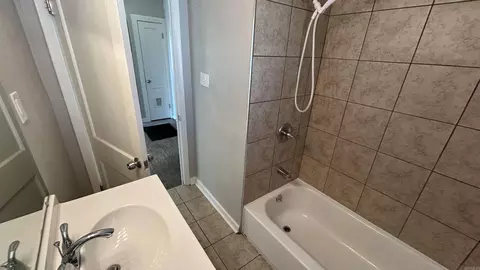 Bath - 301 W Pine St, Benton, AR 72015 photo 5 of 6