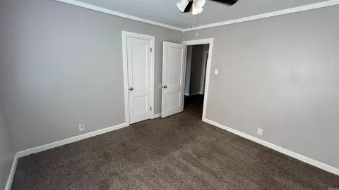 Bedroom - 301 W Pine St, Benton, AR 72015 photo 4 of 4