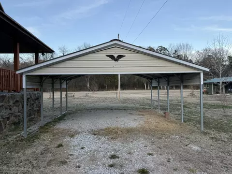 Exterior - 465 S Riverview Ln, Mountain View, AR 72560 photo 8 of 10