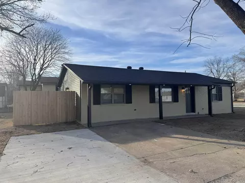 1300 S 7 St, Paragould, AR 72450