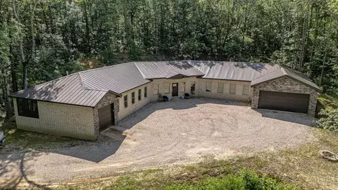 8203 Oak Crk, Harrisburg, AR 72432
