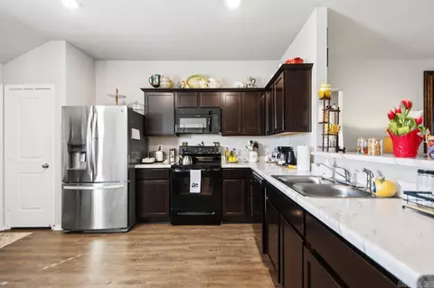Kitchen - 115 James Dr, Beebe, AR 72012 photo 1 of 2
