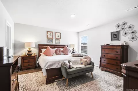 Bedroom - 115 James Dr, Beebe, AR 72012 photo 1 of 3