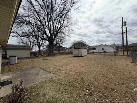 2810 Claremont, Pine Bluff, AR 71601 photo 3